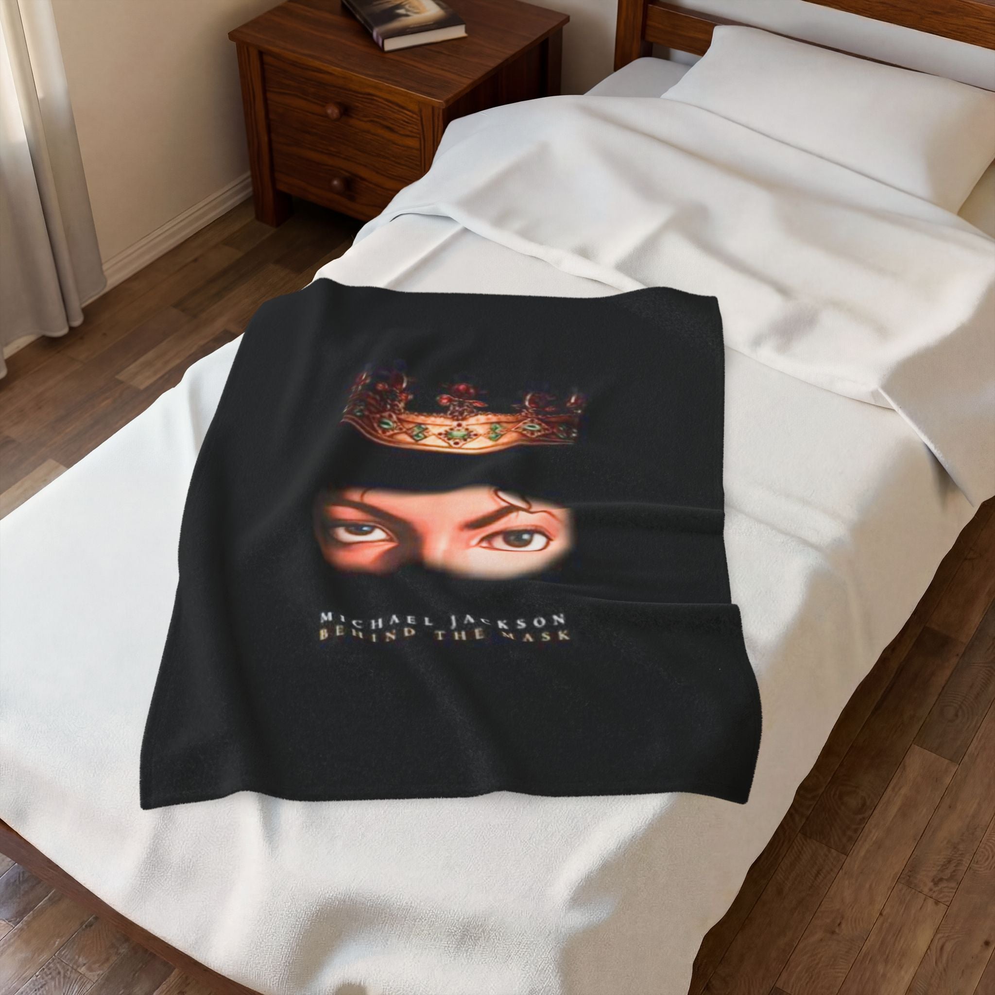 Crowned Eyes Portrait Blanket | Velveteen Plush Blanket